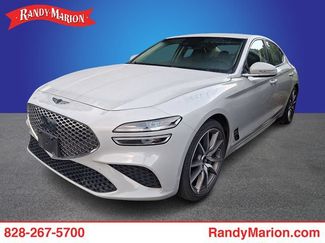 Used 2025 Genesis G70 2.5T RWD video 1