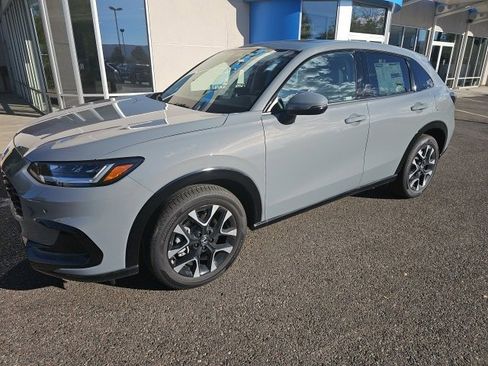 New 2026 Honda HR-V EX-L image 2