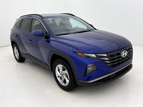 Used 2022 Hyundai Tucson SEL w/ Cargo Package AWD/4WD image 2