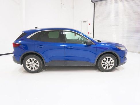 Certified 2023 Ford Escape Active w/ Tech Pack #1 FWD image 4