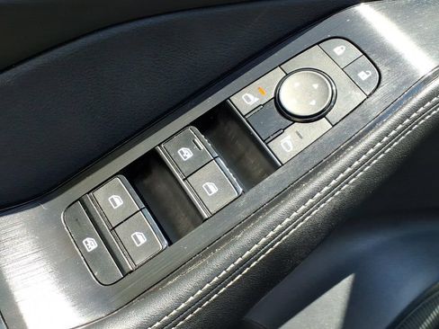 Certified 2023 Nissan Rogue SV w/ SV Premium B Package AWD/4WD image 19