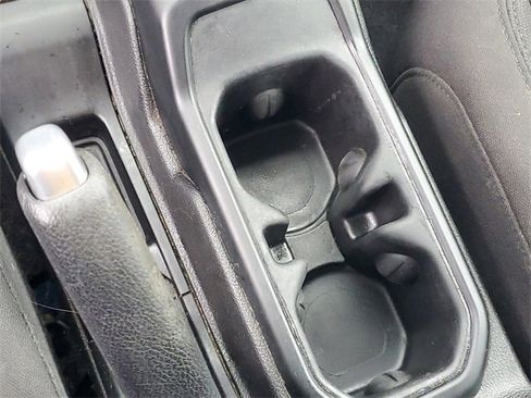 Used 2021 Jeep Wrangler Unlimited Sport image 29