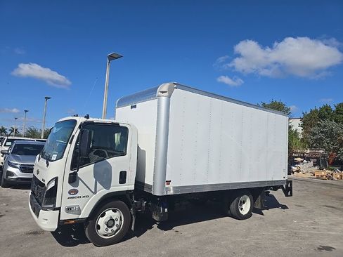 New 2025 Chevrolet Low Cab Forward 4500 XD RWD image 2