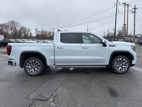New 2026 GMC Sierra 1500 Denali w/ Denali Reserve Package AWD/4WD image 7