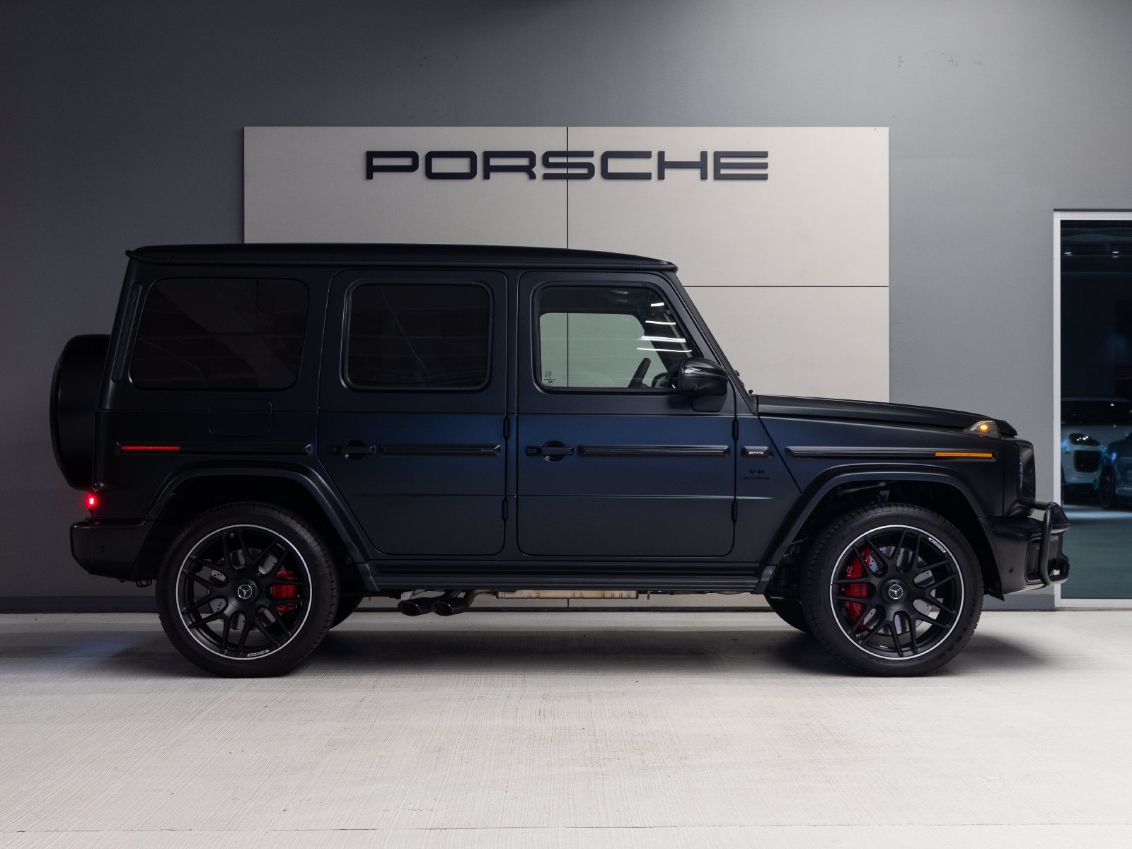 Used 2025 Mercedes-Benz G 63 AMG 4MATIC image 8