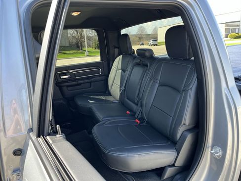 Used 2023 RAM 3500 Big Horn w/ Night Edition image 11