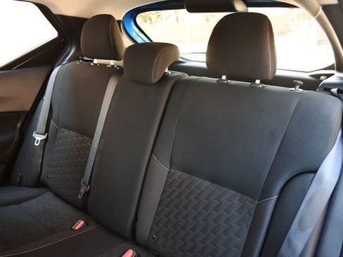 Used 2022 Nissan Kicks SV image 34