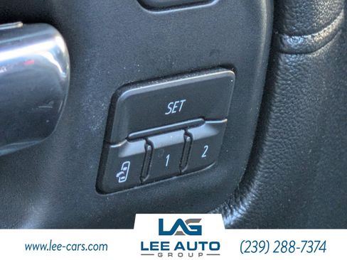 Used 2019 Chevrolet Silverado 1500 High Country w/ Technology Package image 20