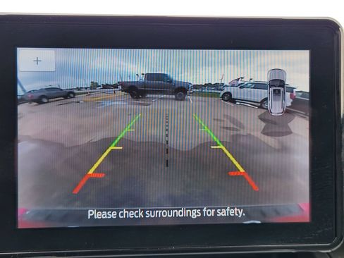 Used 2021 Ford Explorer XLT w/ Equipment Group 202A RWD image 17