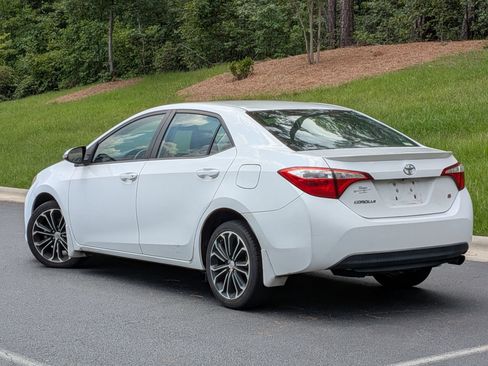 Used 2014 Toyota Corolla S FWD image 3