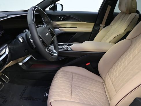 New 2026 Cadillac Lyriq V image 13