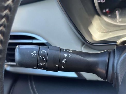 Used 2023 Subaru Outback Limited image 31