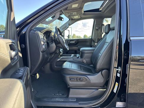 Used 2023 GMC Sierra 2500 Denali image 15