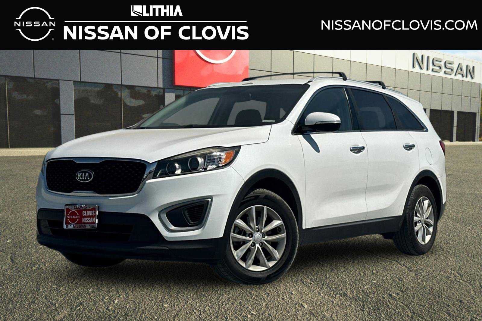 Used 2017 Kia Sorento FWD w/ LX Convenience Package image 1
