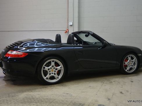 Used 2006 Porsche 911 Carrera S RWD image 36