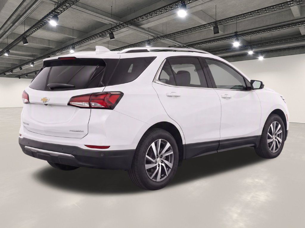 Used 2022 Chevrolet Equinox Premier FWD image 4
