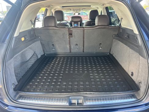 Used 2020 Mercedes-Benz GLE 350 4MATIC image 9