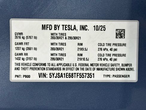 Used 2026 Tesla Model S Plaid AWD/4WD image 32