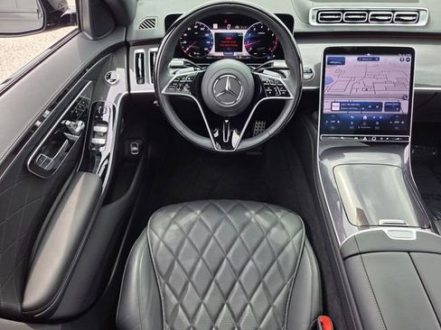 Used 2025 Mercedes-Benz S 580 4MATIC Sedan image 13