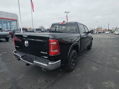 Used 2021 RAM 1500 Laramie AWD/4WD image 3