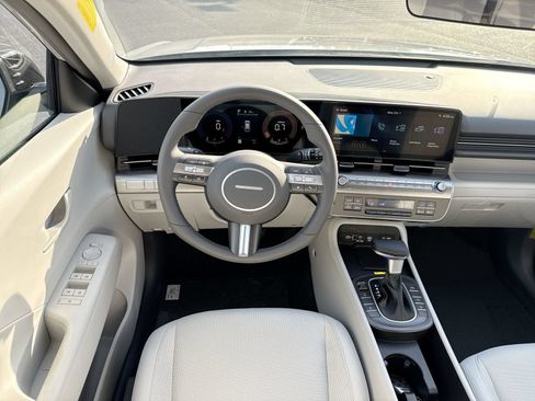 Used 2026 Hyundai Kona SEL Sport AWD/4WD image 16