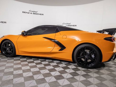 Used 2022 Chevrolet Corvette Stingray Premium Conv w/ Z51 Performance Package RWD image 13