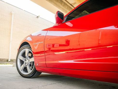 Used 2010 Chevrolet Camaro SS w/ RS Package image 27