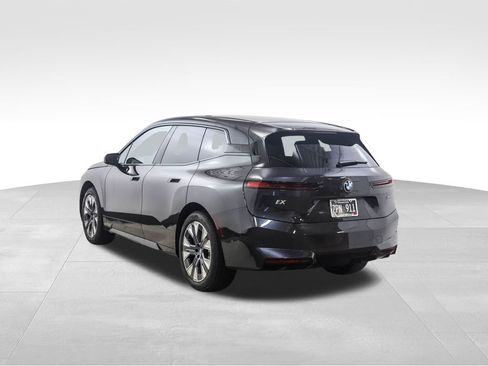 Used 2026 BMW iX xDrive45 image 3