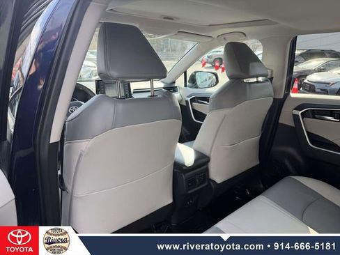 Used 2019 Toyota RAV4 XLE Premium w/ Cold Weather Package image 16