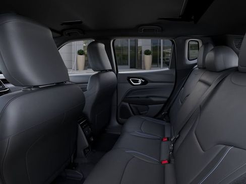 New 2026 Jeep Compass Limited w/ Sun, Sound & Navigation Group AWD/4WD image 24