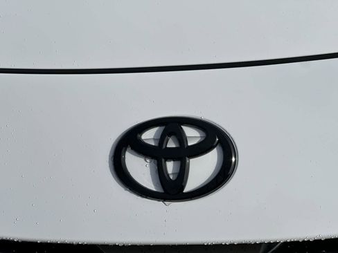 New 2026 Toyota Camry SE w/ Convenience Package image 12