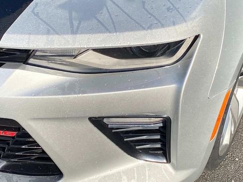 Used 2016 Chevrolet Camaro SS RWD image 5