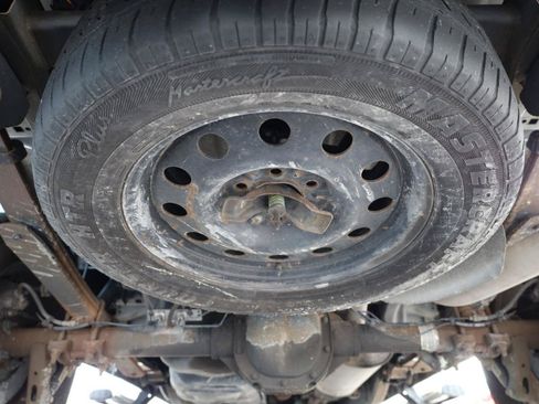 Used 2010 Ford F150 XLT RWD image 14
