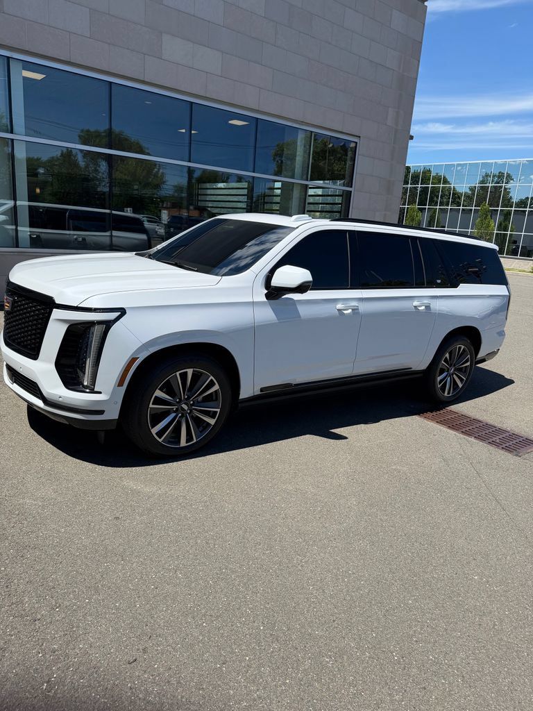 Certified 2026 Cadillac Escalade ESV Sport w/ Touring Package AWD/4WD image 6