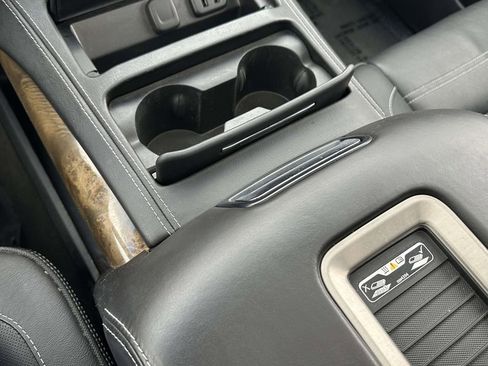 Certified 2016 GMC Yukon XL Denali w/ Open Road Package image 36