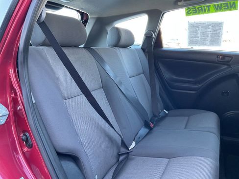 Used 2008 Pontiac Vibe Base 4dr Wagon w/ Preferred Package image 32