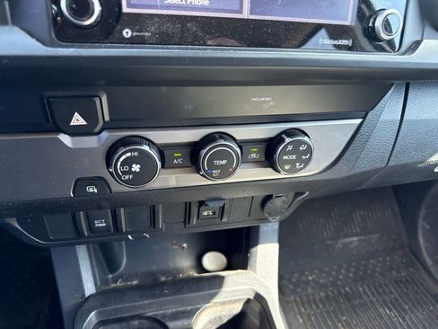 Used 2021 Toyota Tacoma SR w/ SR Convenience Package RWD image 24