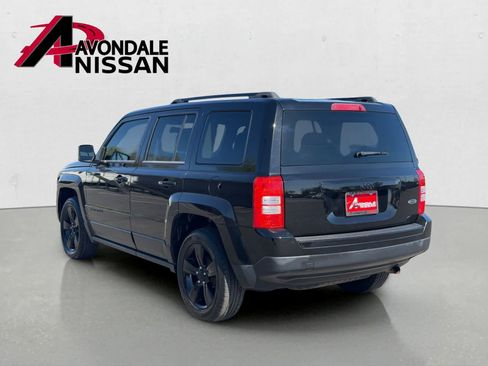 Used 2014 Jeep Patriot Sport w/ Power Value Group FWD image 3