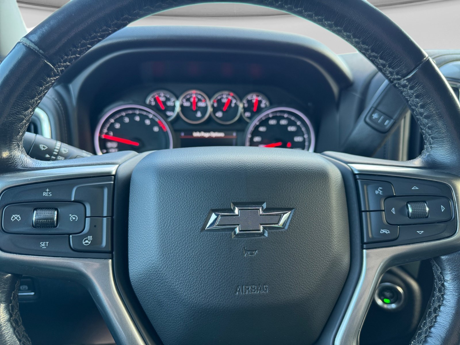 Used 2021 Chevrolet Silverado 1500 RST w/ All Star Edition Plus AWD/4WD image 15