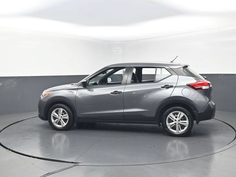 Used 2020 Nissan Kicks S FWD image 4