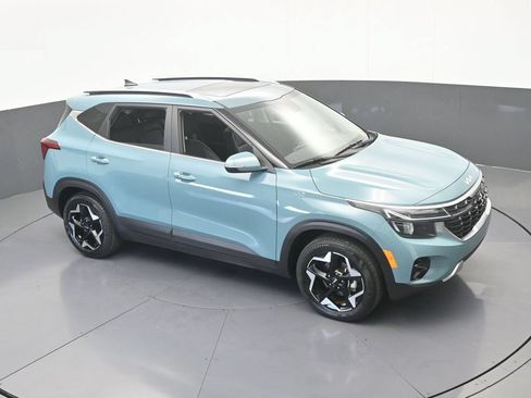 Used 2025 Kia Seltos EX w/ EX Sunroof Package FWD image 52
