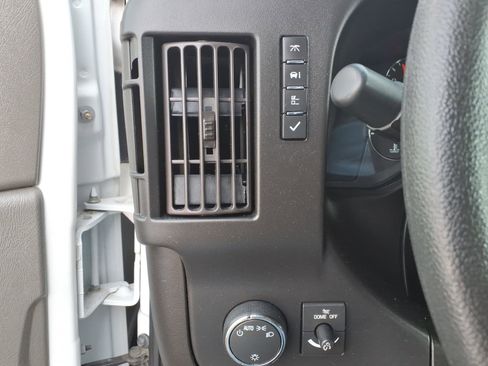 Used 2023 GMC Savana 2500 w/ Driver Convenience Package RWD image 15