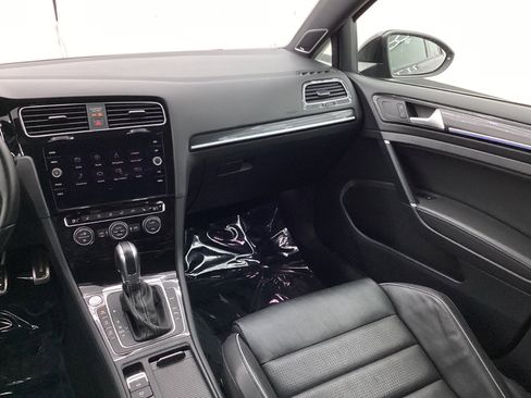 Used 2019 Volkswagen Golf R 4-Door AWD/4WD image 27