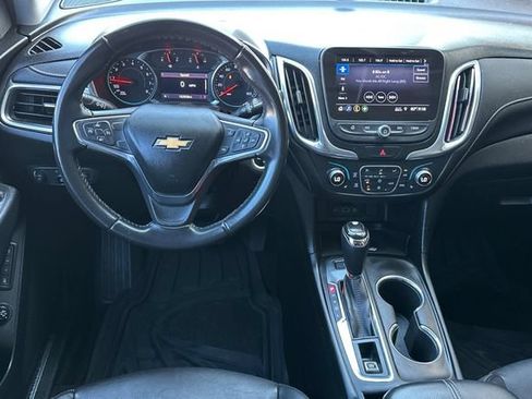 Used 2019 Chevrolet Equinox Premier AWD/4WD image 16