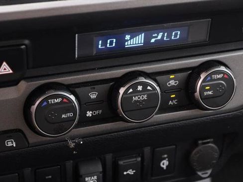 Certified 2023 Toyota Tacoma TRD Sport w/ Advanced Technology Package AWD/4WD image 17