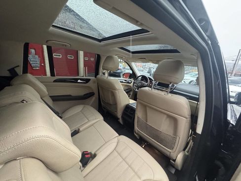 Used 2017 Mercedes-Benz GLS 450 GLS 450 AWD 4MATIC 4dr SUV image 24