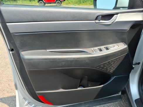 Used 2022 Hyundai Palisade SEL FWD image 12