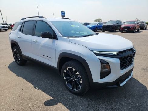New 2027 Chevrolet Equinox RS AWD/4WD image 7