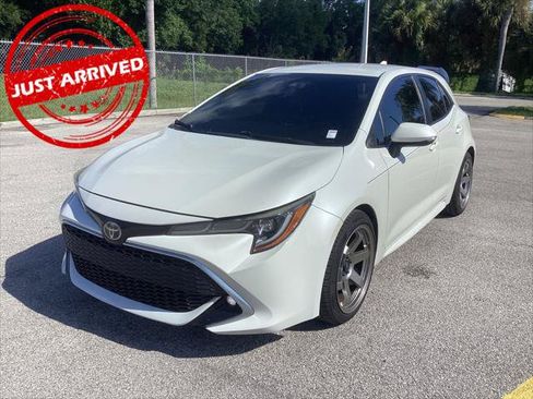 Used 2019 Toyota Corolla XSE FWD image 1