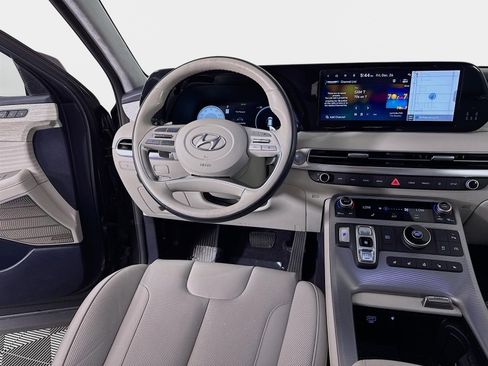 Certified 2023 Hyundai Palisade Calligraphy image 25